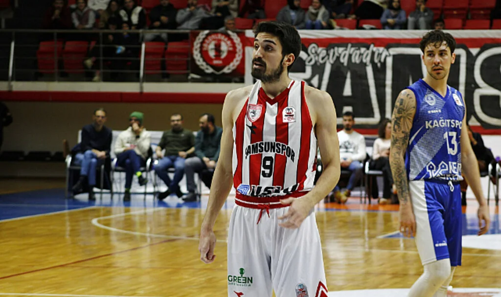 Samsunspor Basketbol'da Zirve Takibi Sürüyor