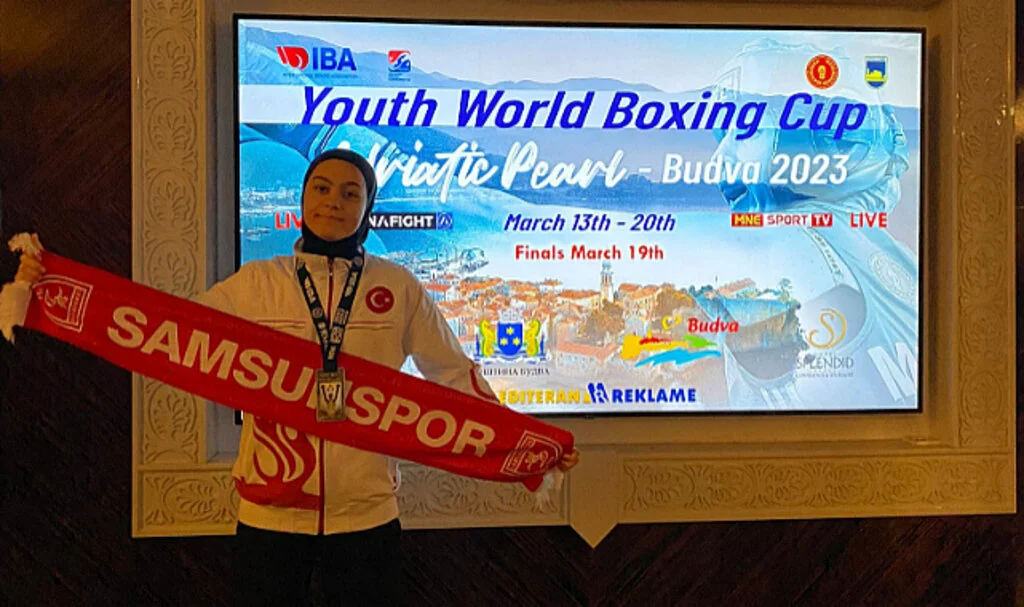 Samsunspor'lu Boksör Dünya 3.'sü Oldu