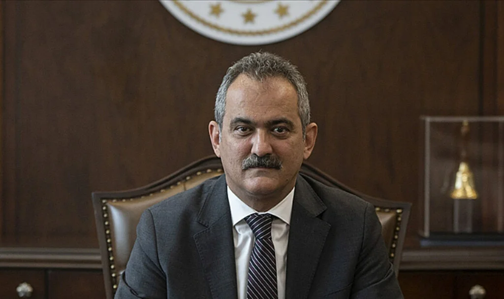 Son dakika: Yüz Yüze Eğitim Kademeli Olarak Başlıyor! Bakan Özer Tarihi Duyurdu: 4 İli Açıkladı