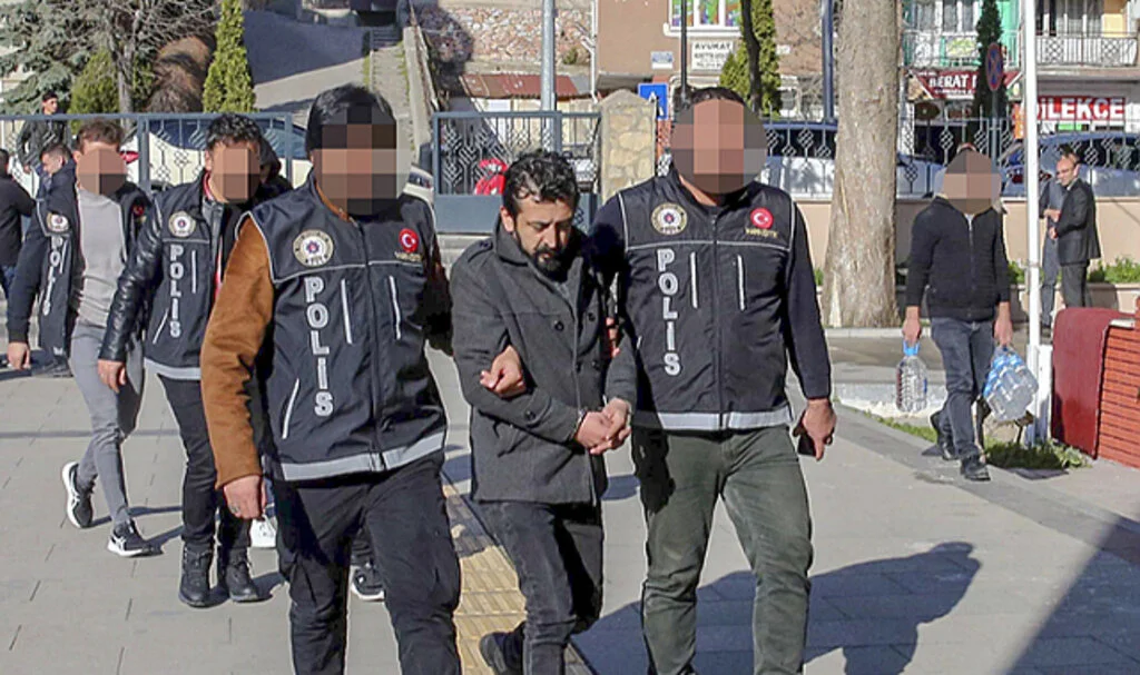 Tokat Merkezli Uyuşturucu Operasyonunda 3 Zanlı Tutuklandı