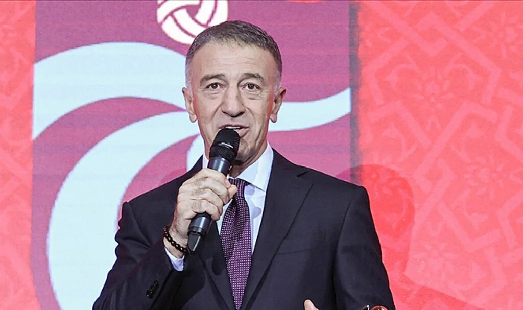Trabzonspor Kulübü Başkanı Ağaoğlu Görevinden İstifa Etti