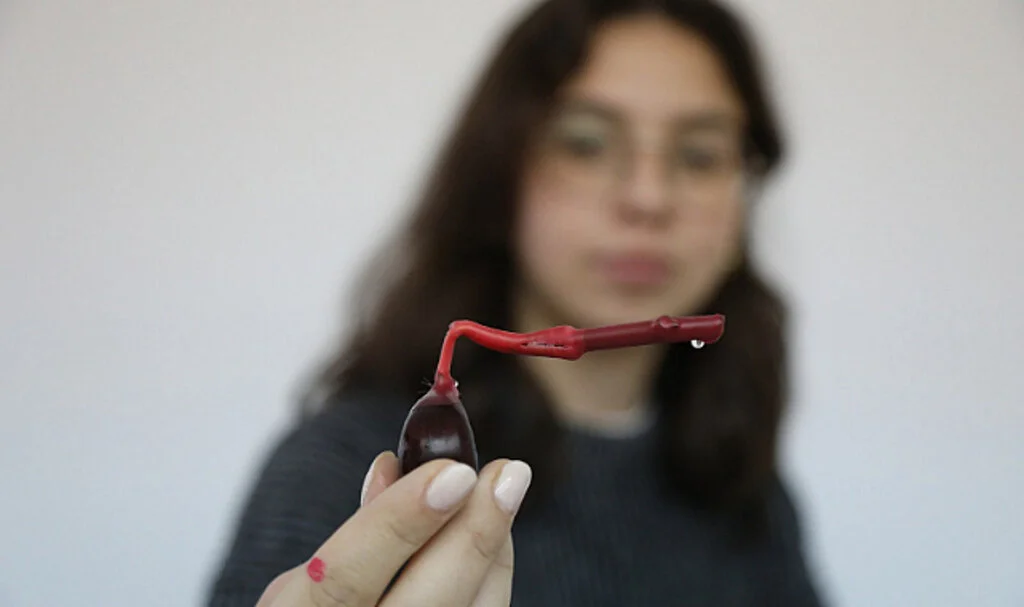 TÜBİTAK Projesine  Depremzede Eli Değdi