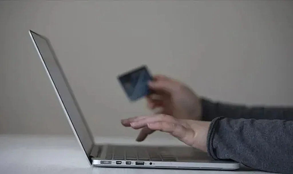 Tüketiciler Geçen Yıl En Çok İnternet Alışverişlerini Şikayet Etti