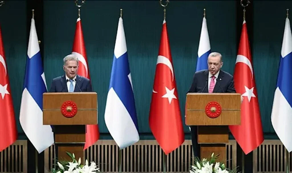 Türkiye, Finlandiya’nın NATO Üyeliğini Onayladı