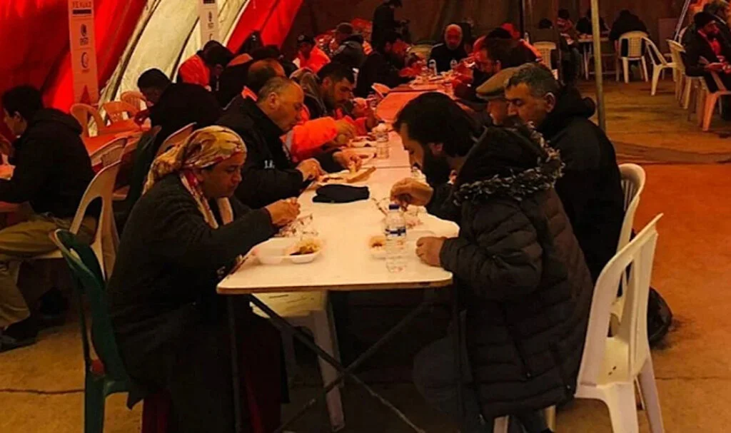 Vali, Tepki Çeken Karardan Geri Adım Attı