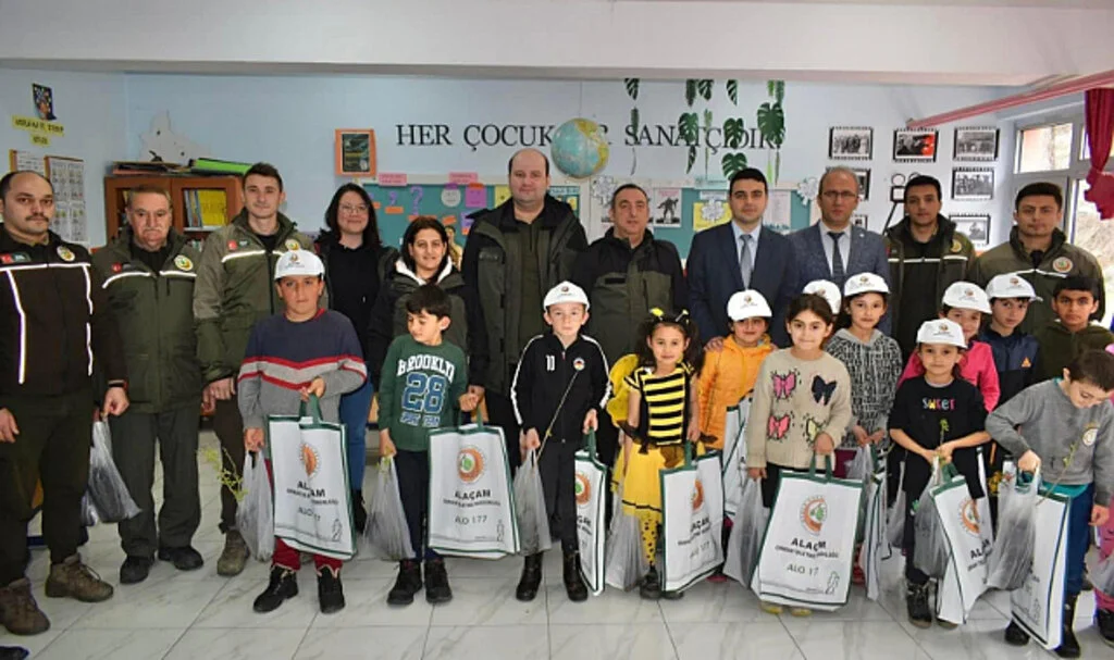 Yakakent'te Orman Haftası Nedeniyle Etkinlik Düzenlendi