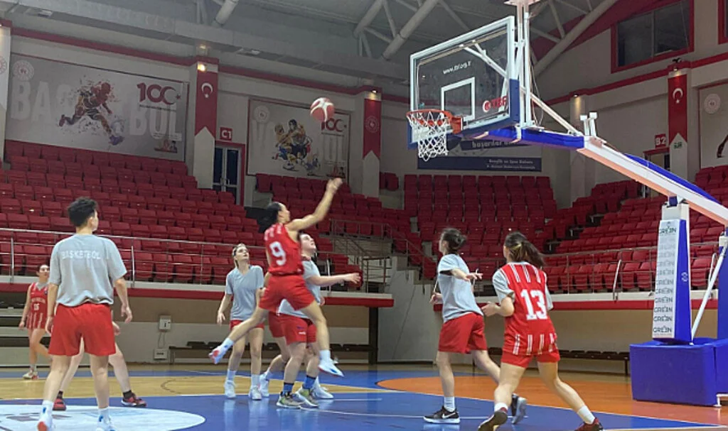 ZORLU KOLEJİ Mersin'e Hazır