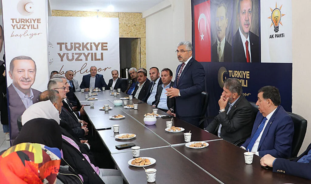 AK Parti Havza İlçe Başkanlığında Bayramlaşma