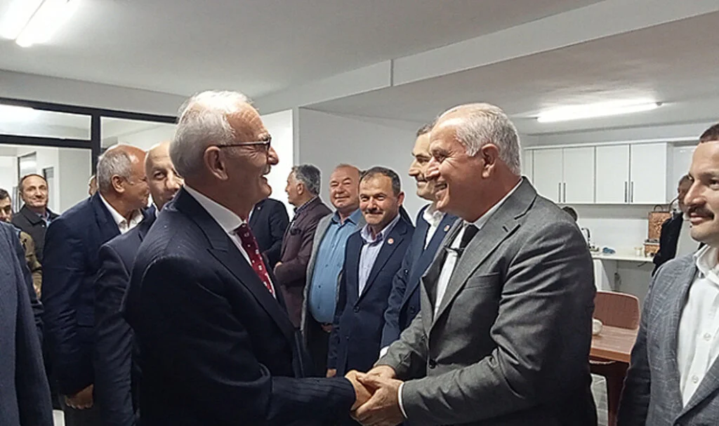 AK Parti Terme İlçe Başkanlığında Bayramlaşma Töreni Düzenlendi