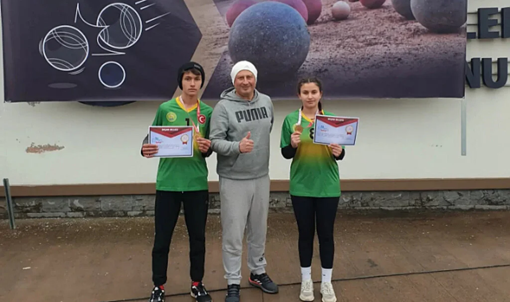 Alaçamlı Sporcular Bölge Şampiyonu Oldu