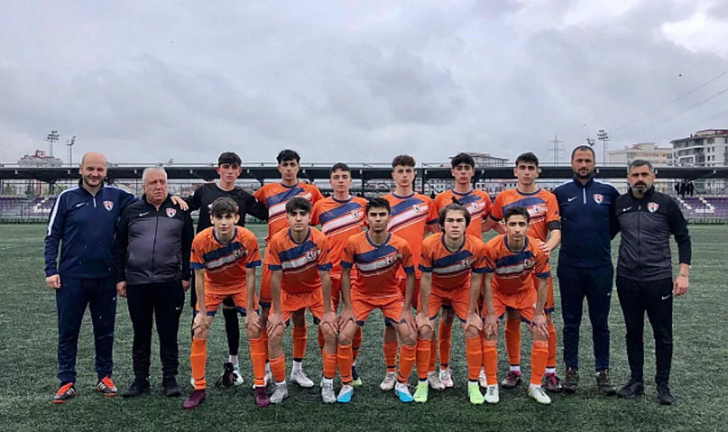 Atakum U16 takımı penaltılarla elendi