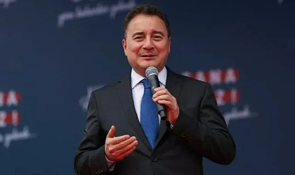 Babacan: Dövizler Bitti, Son Haftalarda Harıl Harıl Altınları Satıyorlar