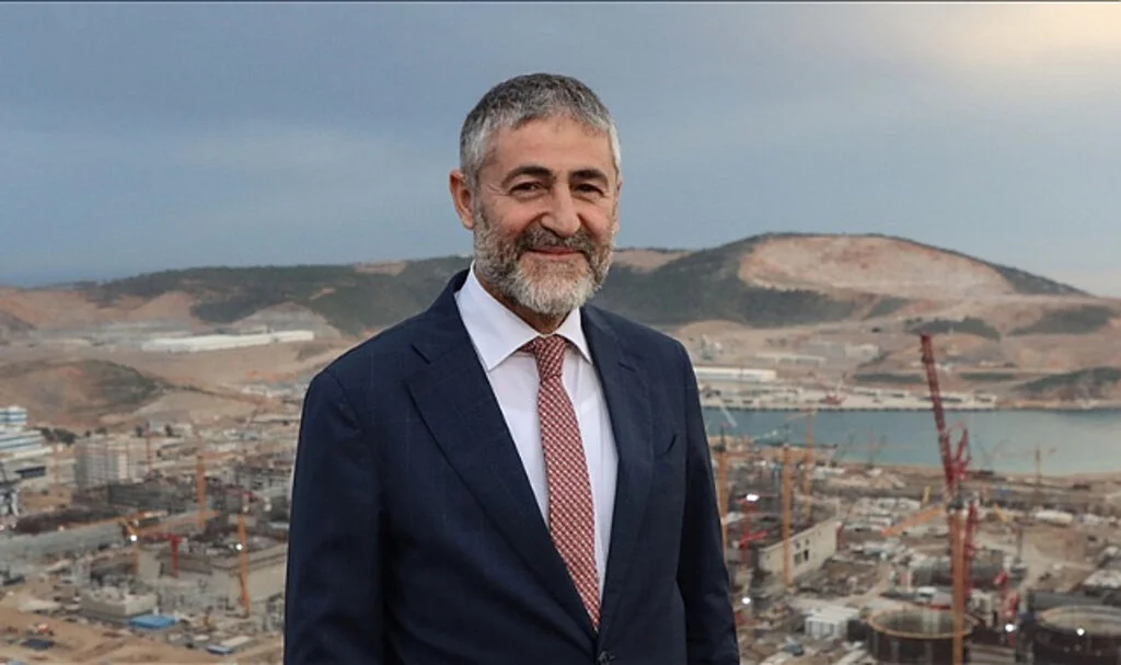 Bakan Nebati, Türkiye'nin "Simge" Projelerini Değerlendirdi