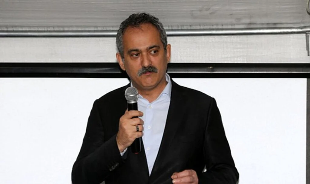 Bakan Özer Tarih Verdi! Hatay ve Adıyaman Merkez ile Tüm İlçelerde Eğitim Başlayacak