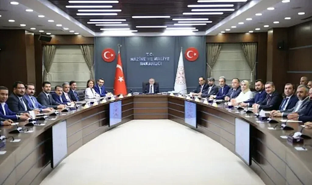 Bakanlıklar “Seçim Karargahı” Gibi