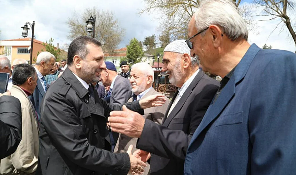 Başkan Sarıcaoğlu: "Bayramlar Sosyal Sorumluluk Anlayışının Zirveye Çıktığı Müstesna Günlerdir"