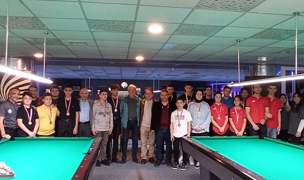 Bilardo Heyecanı Sona Erdi 