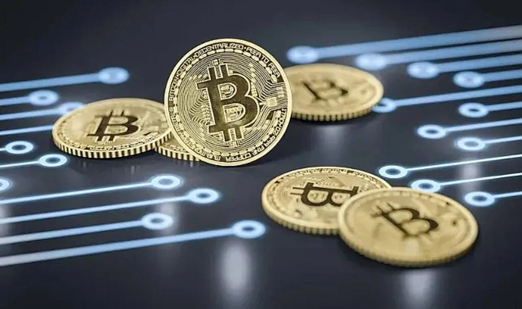 Bitcoin'in Fiyatı 10 Ay Sonra Yeniden 30 Bin Doları Aştı