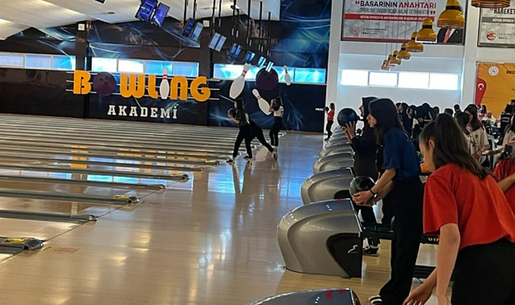 Bowling Heyecanı Başladı
