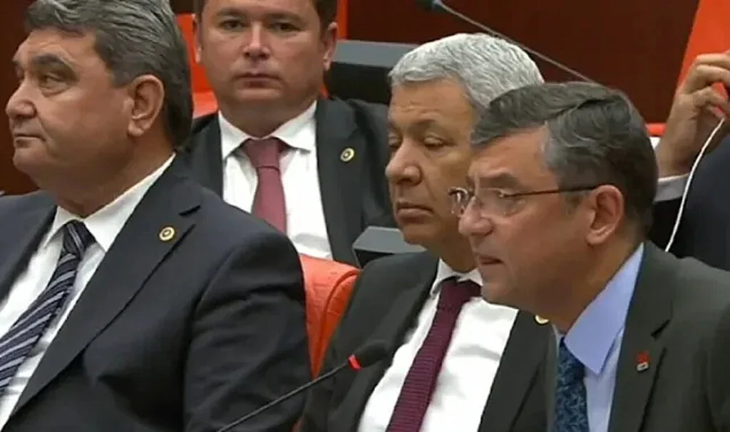 CHP’den Dikkat Çeken EYT Önerisi
