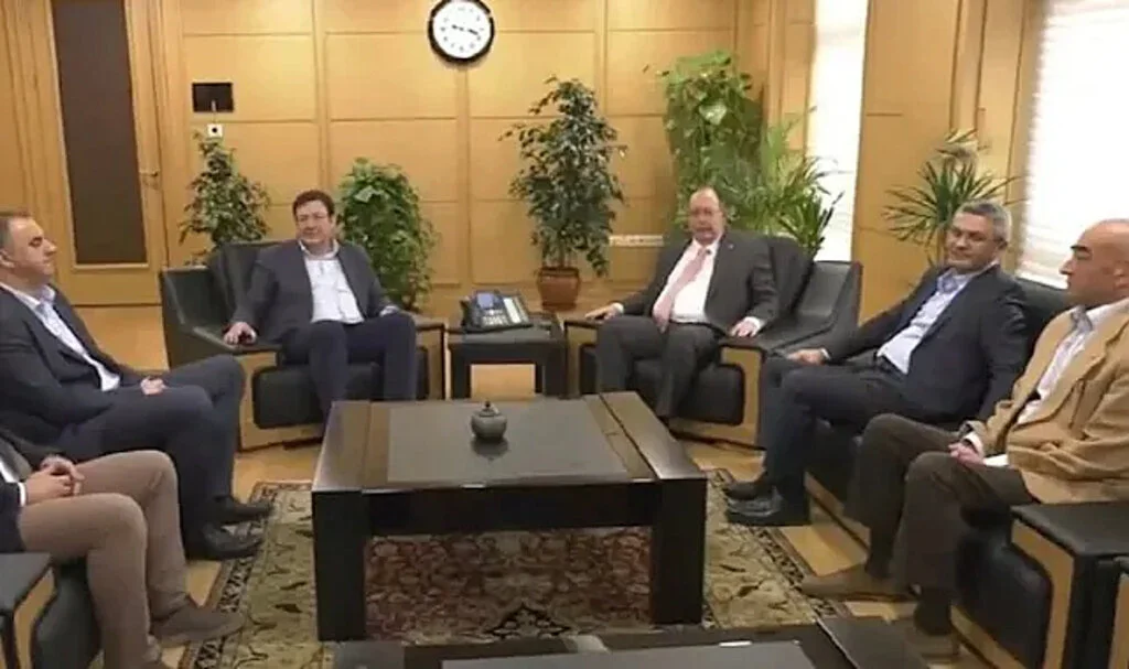 CHP Listelerinde Dikkat Çeken Detaylar