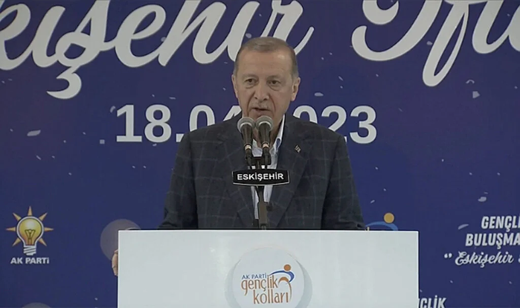 Cumhurbaşkanı Erdoğan: Togg'un Üretimi ve Piyasaya Girmesiyle Türkiye Sektördeki Trendleri Vaktinden Önce Yakalamıştır