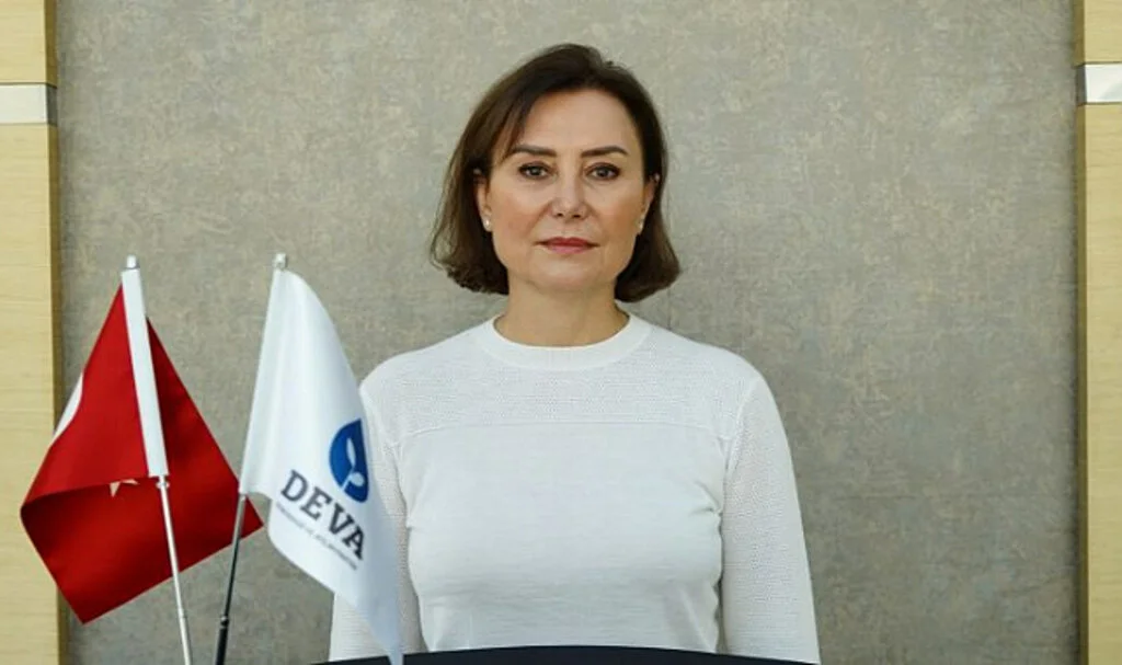 Deva Partisi'nden Kızılay'a Kan Verme Çağrısı; ‘Yöneticilere Duyduğumuz Öfke, Hayat Kurtarmanın Yerini Almasın’