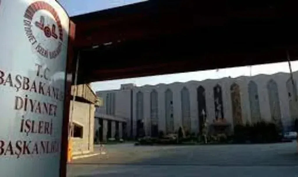 Erdoğan ‘Mülakat Kalkacak’ Dedi, Diyanet Dinlemedi