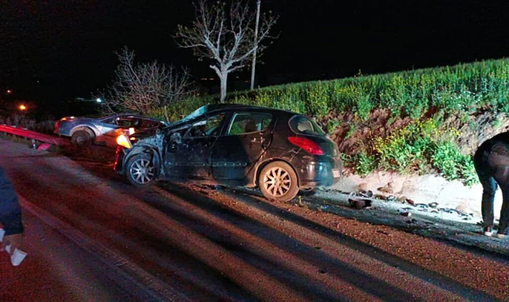 Gaziantep-Kilis Karayolunda Zincirleme Kaza: 1'i Polis 2 Ölü, 4 Yaralı