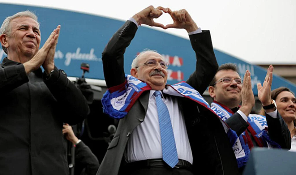 Kılıçdaroğlu: İmamoğlu ve Yavaş'la Birlikte Bütün Türkiye'ye Hizmet Edeceğiz