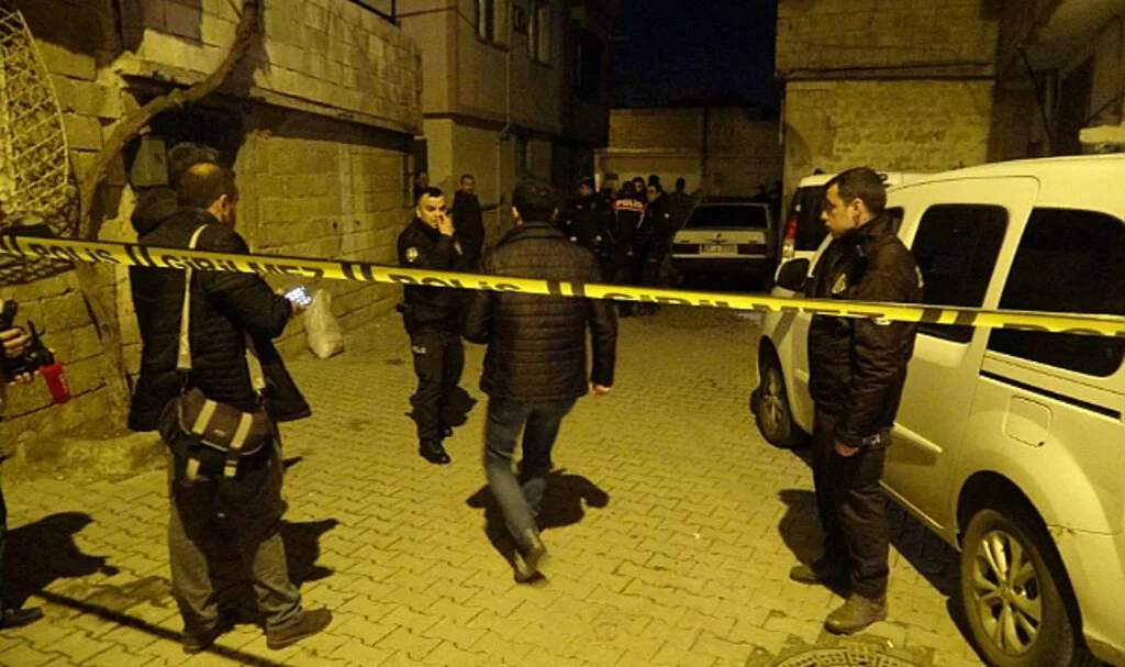 Kilis'te Vahşet: Kayıp Kız Çocuğu Boynuna Briketle Bağlı Halde Kuyuda Ölü Bulundu