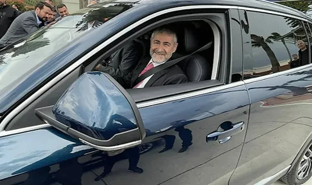 Nebati: Versek Takla Atarlar Ama Togg’a Önce Biz Bineceğiz