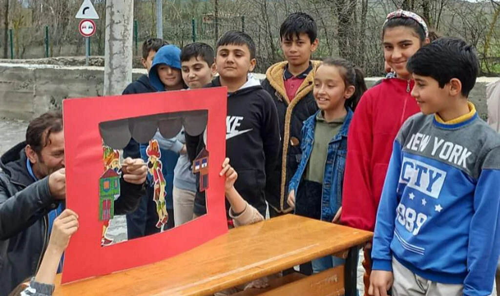 Okulda 'Hacivat-Karagöz’lü Eğitim