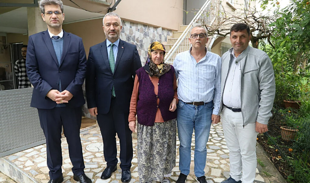 Osman Topaloğlu'dan Şehit Ailelerine Bayram Ziyareti