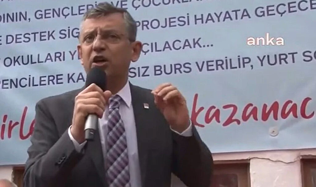 Özgür Özel: Yönetenlerin Mütevazı Olduğu, Halkın Zenginleştiği Bir Düzeni İstiyoruz