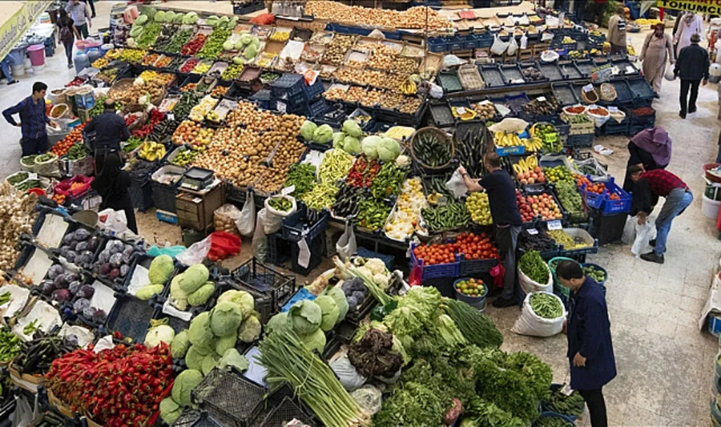 Pazarcı Esnafının Vergilendirmede Basit Usule Geçmesinin Ürün Fiyatlarını Düşürmesi Bekleniyor