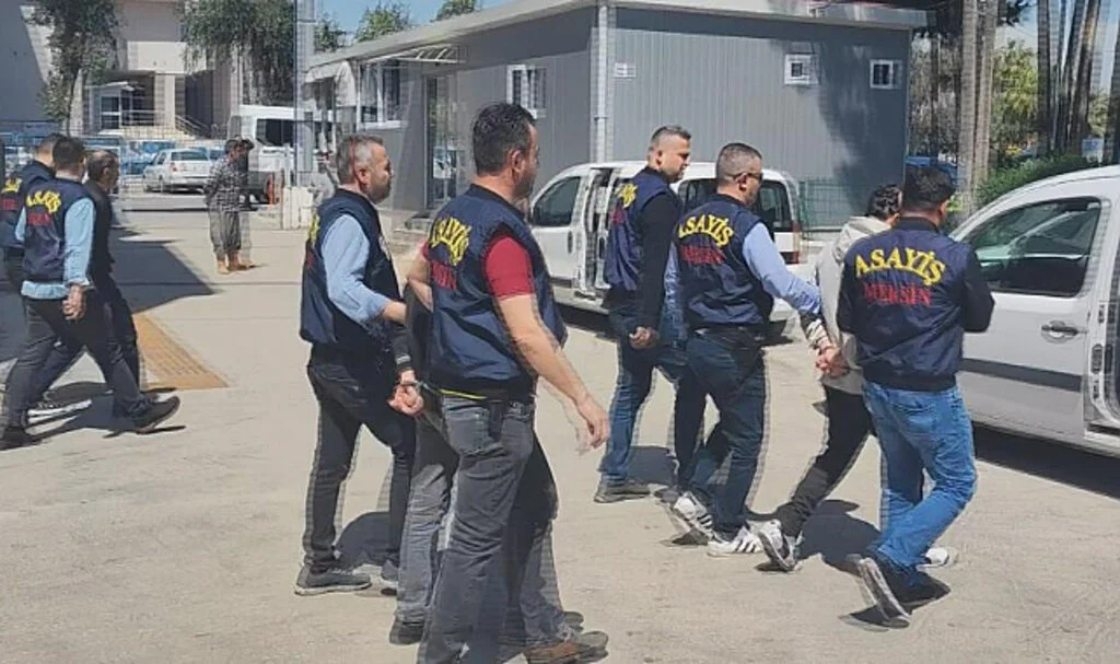 Sahte Site Üzerinden Togg Satın Almak İsteyen 21 Kişiyi Dolandıran 3 Şüpheli Tutuklandı