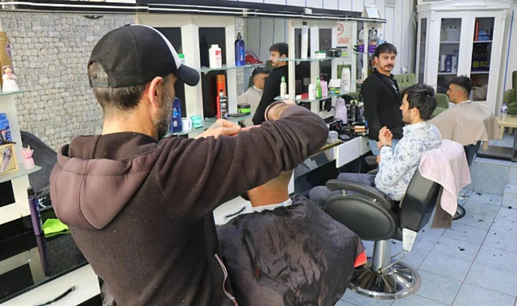 Samsun'da Berberler Bayram Mesaisinde