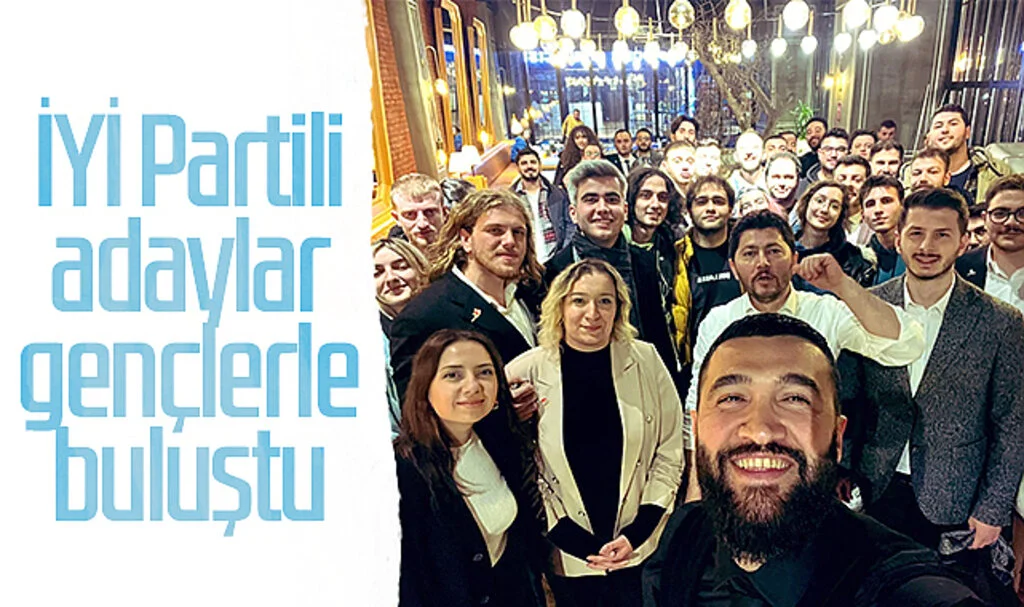 Samsun'da İYİ Partili adaylar gençlerle buluştu