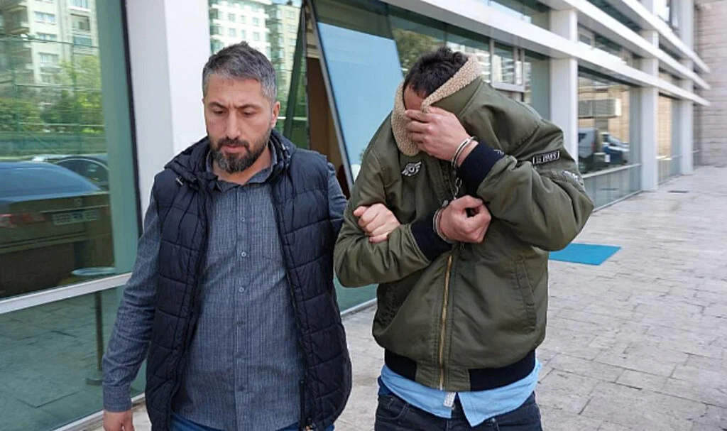 Samsun'da Kapkaç Yöntemiyle Altın Çalan Zanlı Tutuklandı
