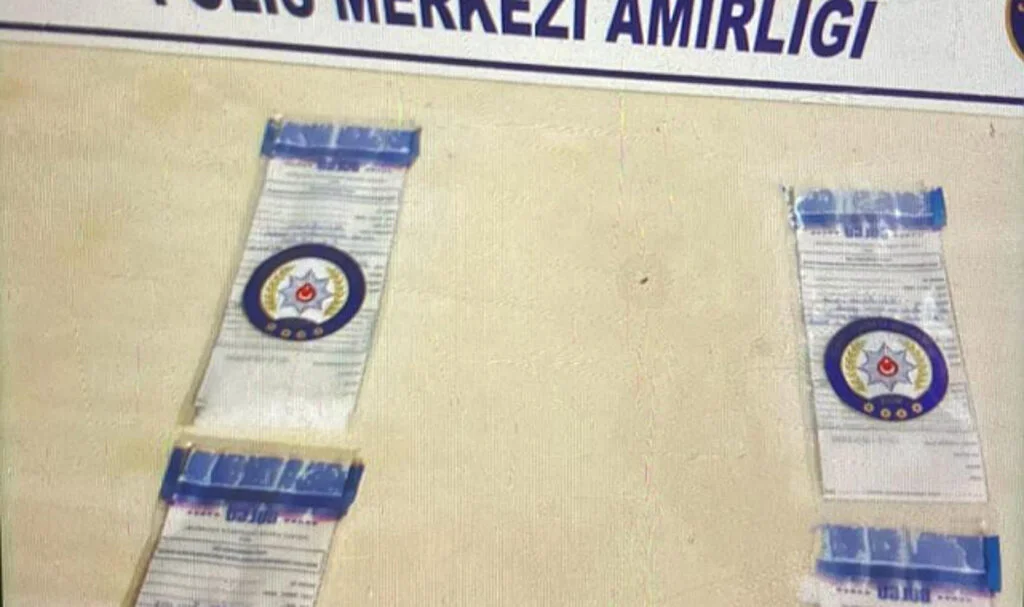 Samsun'da Polisin Kovalamacasıyla Yakalandı, Üzerinden Uyuşturucu Çıktı