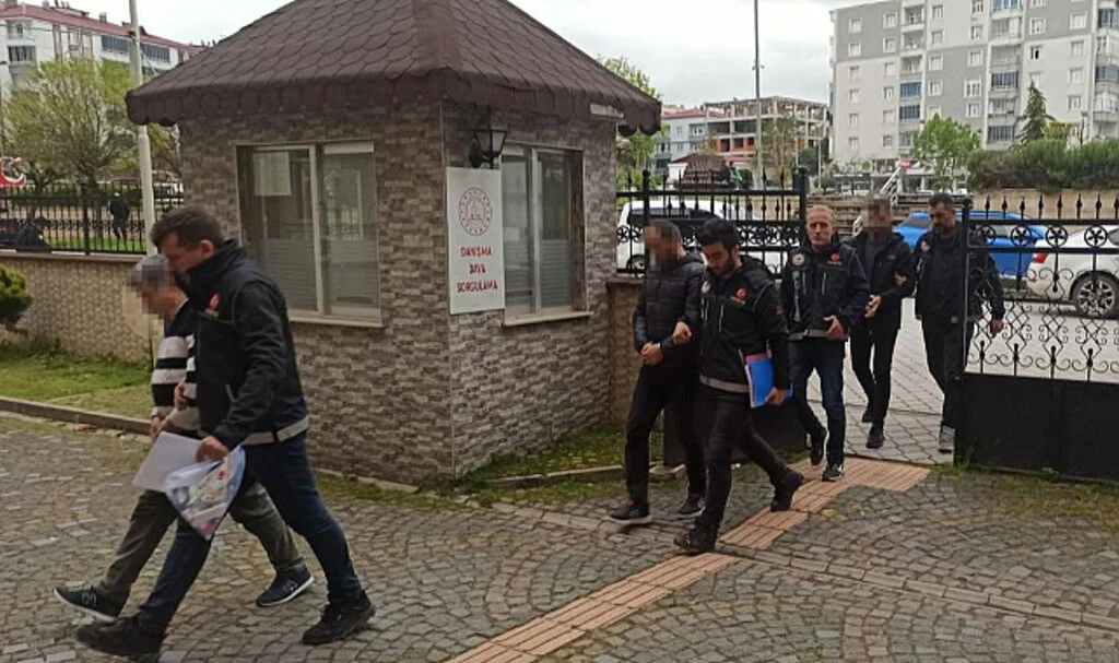 Samsun’da Uyuşturucu ile Yakalanan 3 Kişi Adliyede