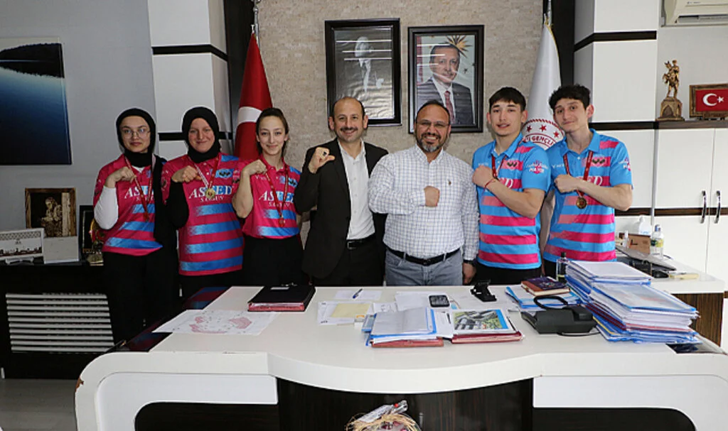 Samsun Gençlik ve Spor İl Müdürü Feyzullah Dereci; 'Sportif Başarı Bizleri Gururlandırıyor'