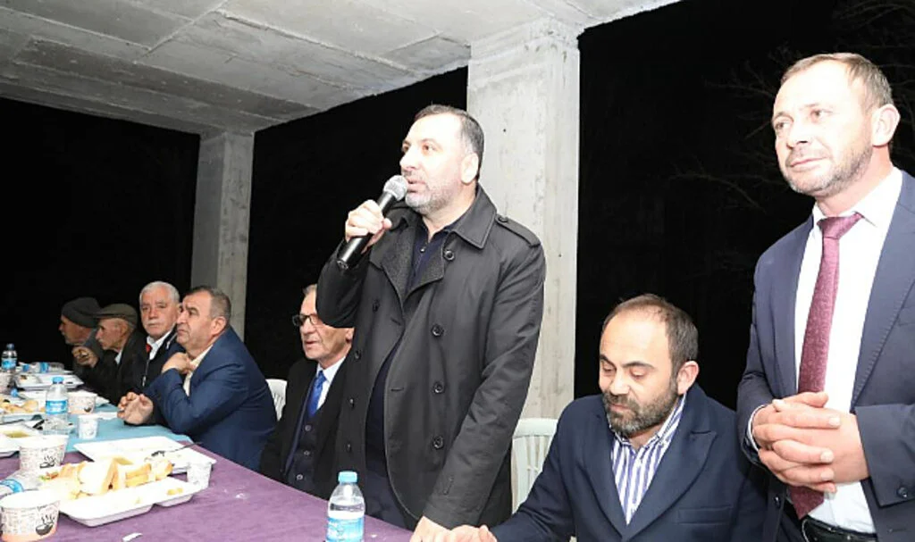Samsun'un Kavak Göçebe Mahallesi İftarda Buluştu