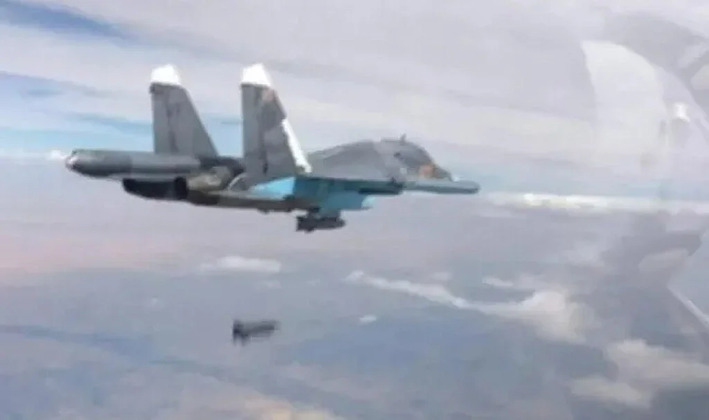 Savaşta Şok Gelişme: Rus Uçağı Rusya’yı Bombaladı