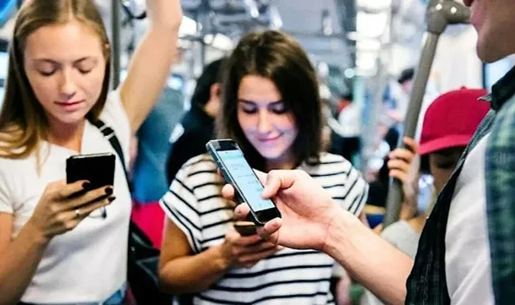 Sosyal Medyaya Yeni Düzenleme