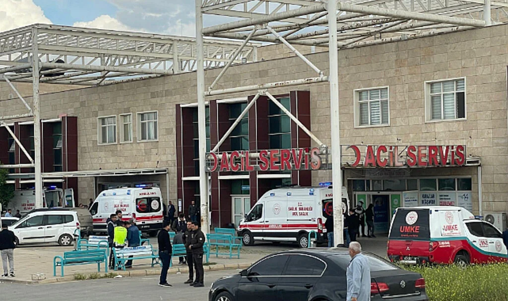 Suriye’de yaşanan patlamada 2 polis şehit oldu, 7 polis yaralandı