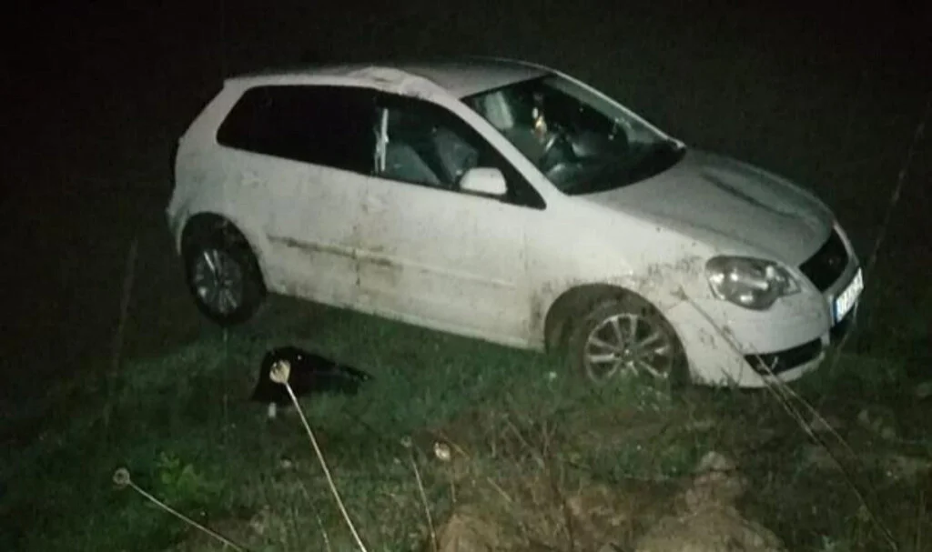 Tarlaya Uçan Otomobilin Sürücüsü Yaralandı