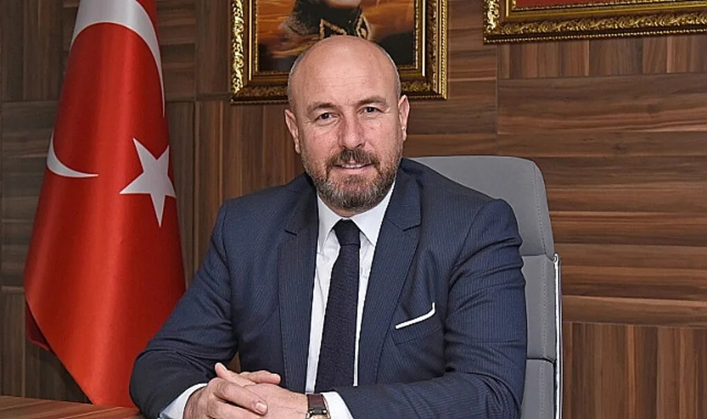 Tekkeköy Belediye Başkanı Hasan Togar'dan 23 Nisan mesajı