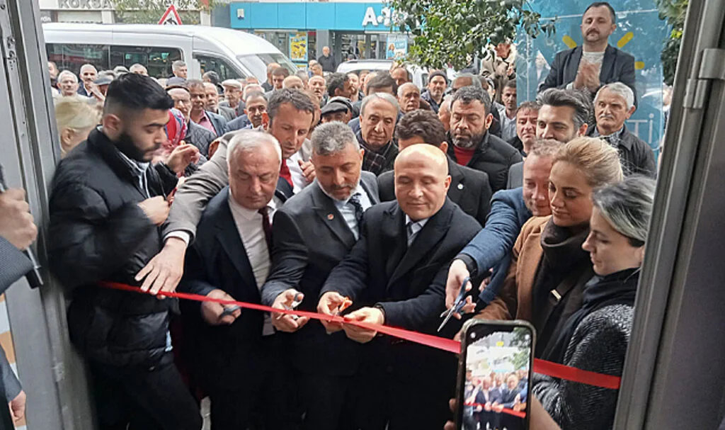 Terme ilçesinde İYİ Parti Seçim Koordinasyon Merkezi Açıldı